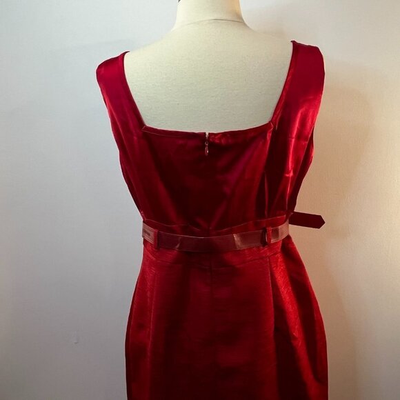 Tahari Arthur S. Levine Women's Petite Red Belted Silk Dress - Size 12P - NWT - Picture 3 of 5